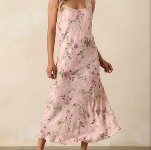 Elegant Floral Midi Dress in Pink